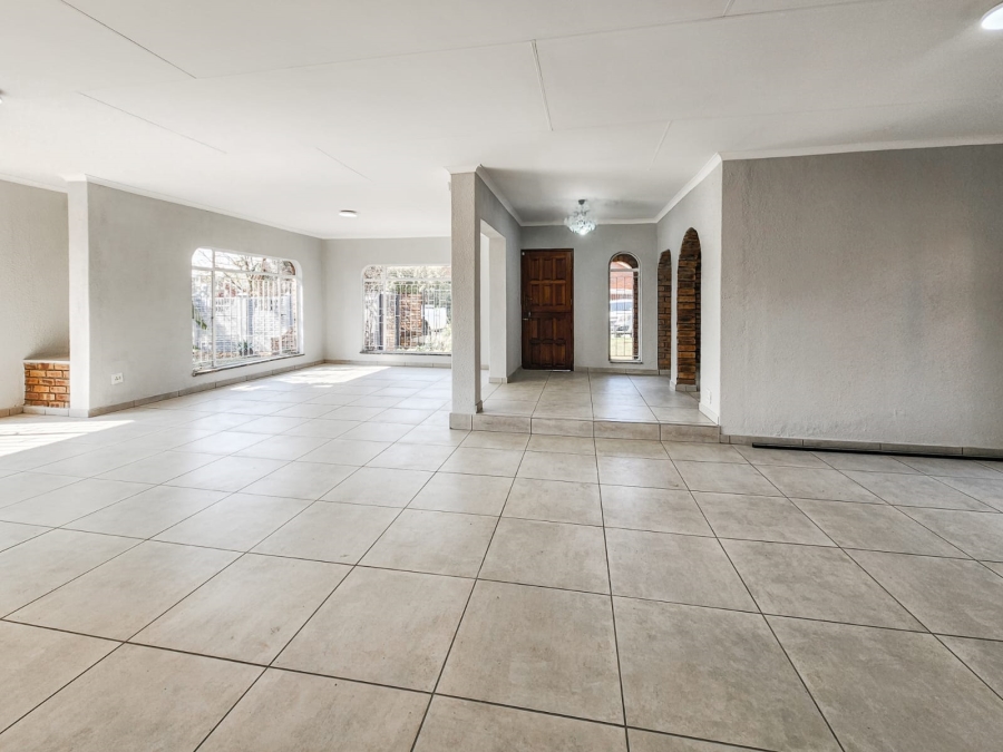 3 Bedroom Property for Sale in Vaalpark Free State